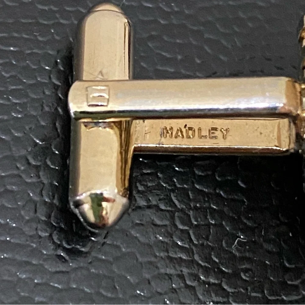 Hadley vintage gold